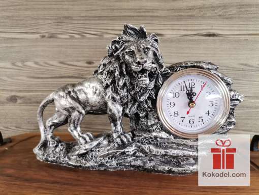 Статуетка Лъв - часовник