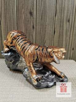Керамична Статуетка Тигър на скала 2022