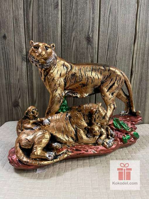 Керамична статуетка Семейство тигри 2022